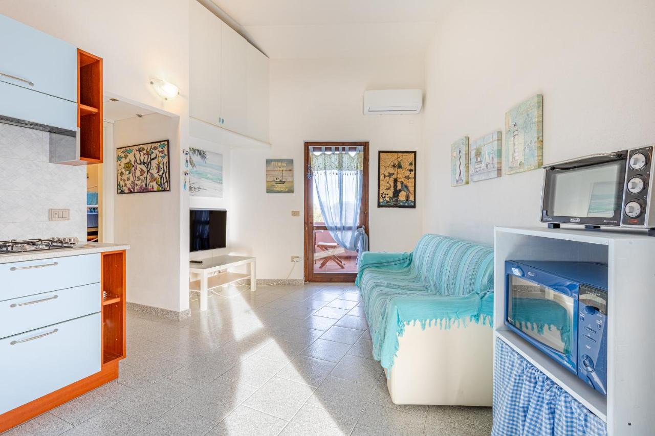 Trilocale A 200 Mt Dal Centro Apartment San Teodoro  Exterior photo